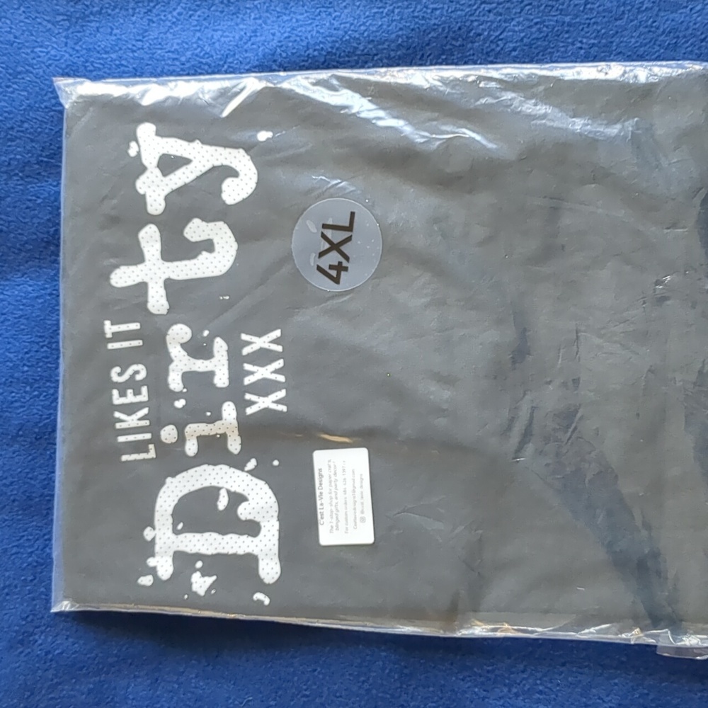 4X Plus Size Likes it dirty XXX tee